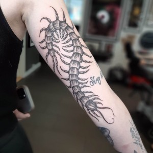 371068516_1988932048159322_4816553517886312410_n