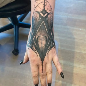 98c48ba6-0f6c-4739-af89-c8f985a5e2dc