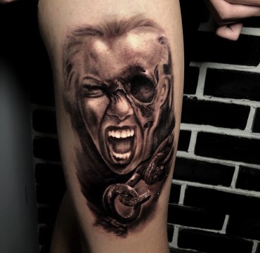 photo6012454963562788883