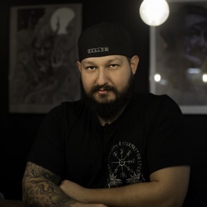 Laszlo Asztalos Liu1