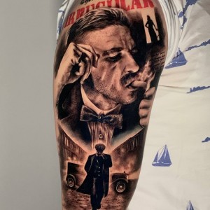 photo6012454963562788877